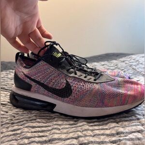 Nike Flyknit multi color size 12